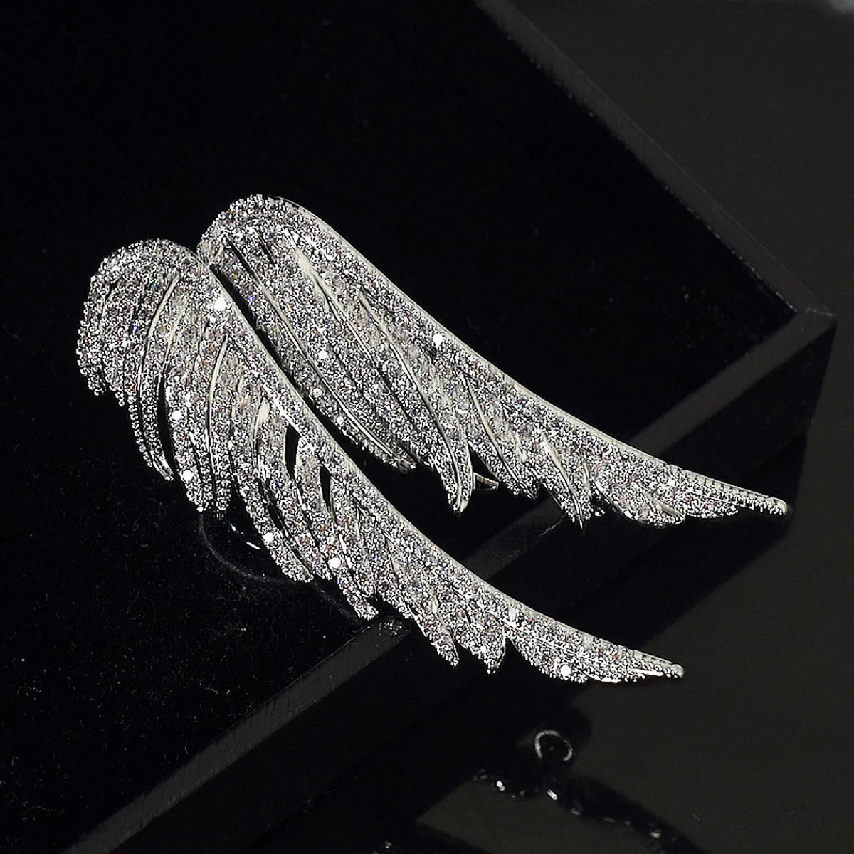 Elegant Wings Alloy Inlay Rhinestones Women'S Brooches