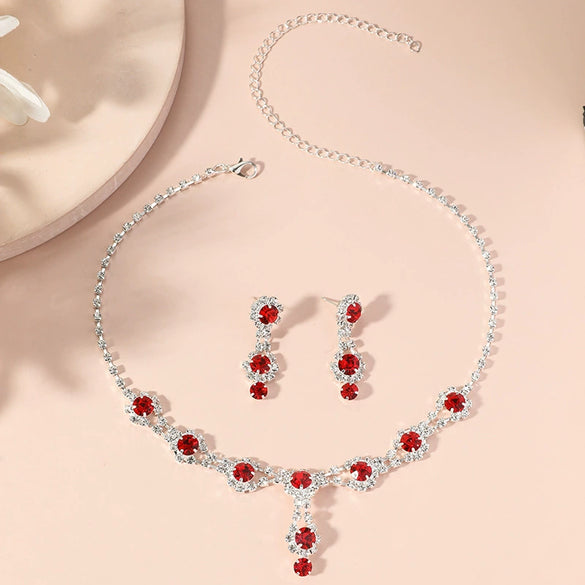 Elegant Women's Rhinestone Necklace And Earrings Jewelry Set With Water Wave Chain Light Luxury Drop And Heart Pendant Design