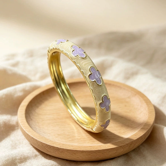 Enamel Clover Open Bangle Bracelets For Children Macaron Color Fresh Floral Jewelry Accessories With Plated Finish Wholesale