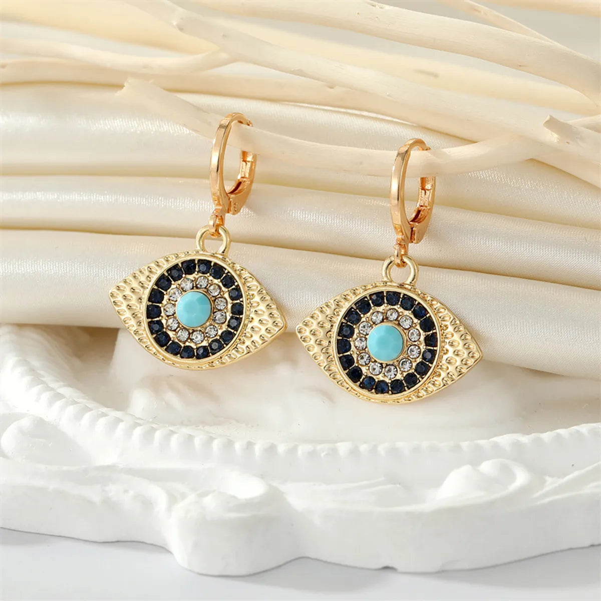 Ethnic Point Rhinestone Sun Retro Devil'S Eye Pendant Earring