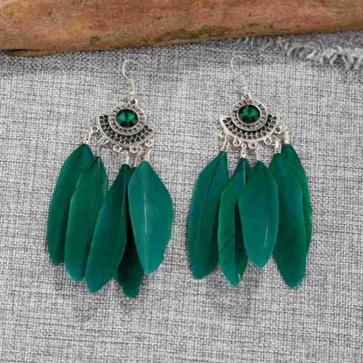 Ethnic Style Geometric Feather Tassel Plating Women'S Drop Earrings 1 Pair