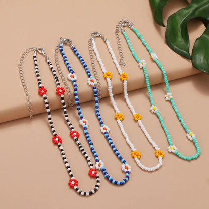 Ethnic Style Simple Style Classic Style Geometric Flower Glass Women'S Necklace