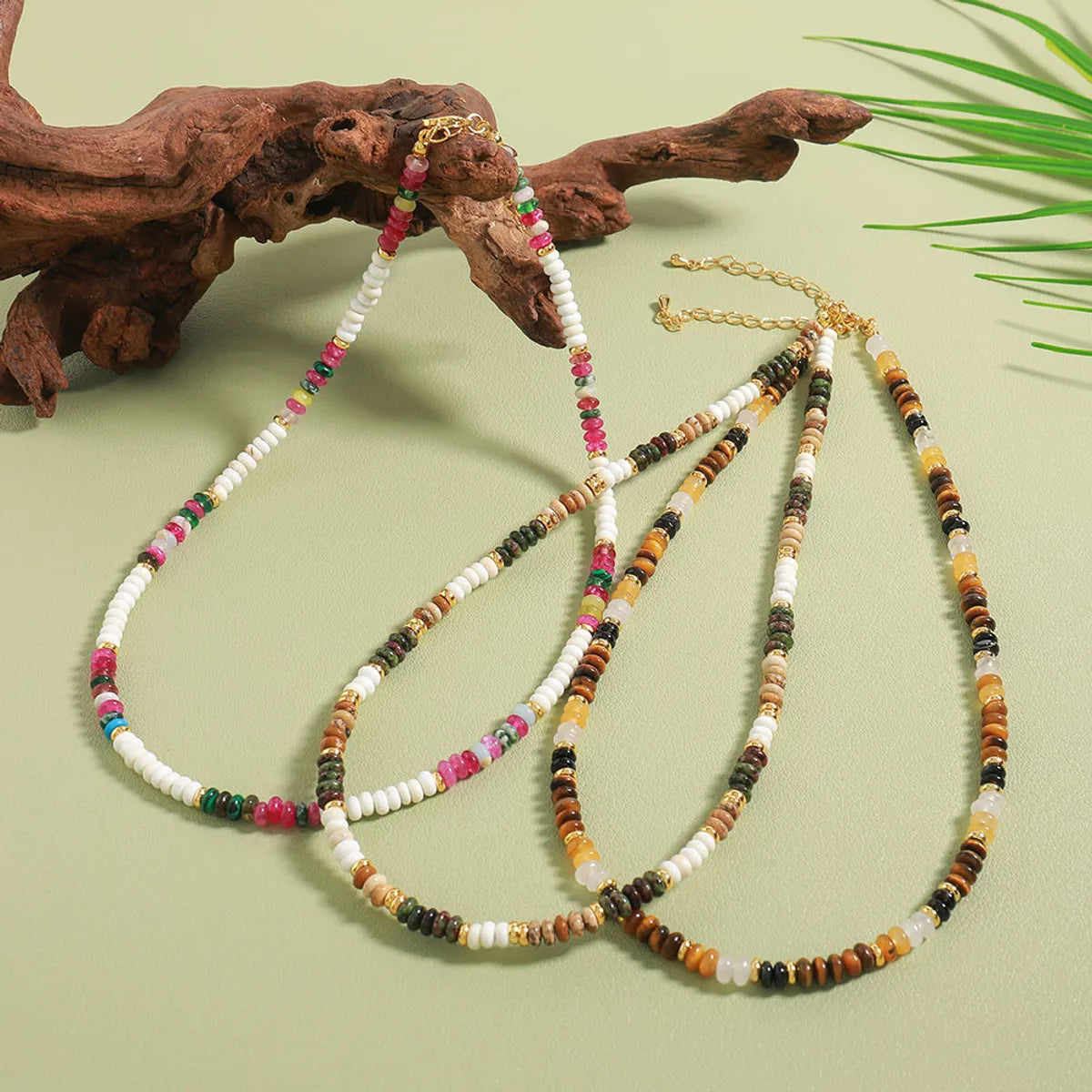 Ethnic Style Simple Style Round Malachite Tiger Eye Necklace In Bulk