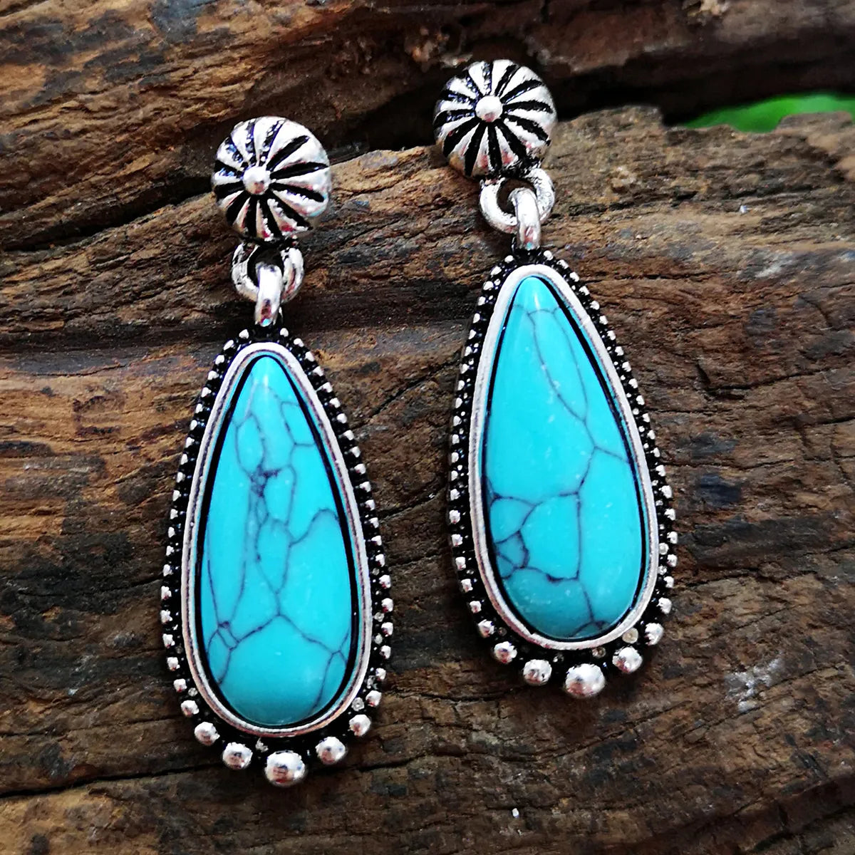 European And American Creative Drop-shaped Turquoise Exaggerated Earrings