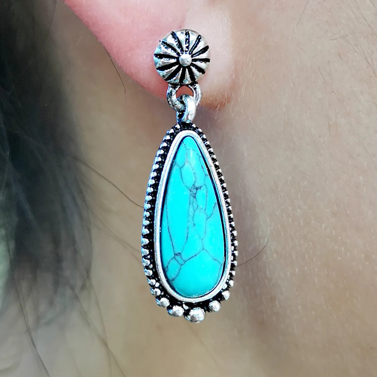 European And American Creative Drop-shaped Turquoise Exaggerated Earrings