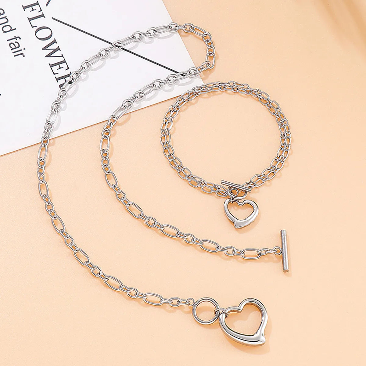 European And American Fashion Stainless Steel Ot Buckle Heart Pendant Bracelet Necklace Set