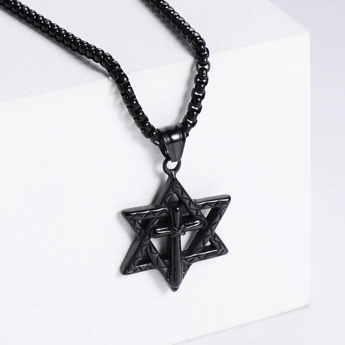 Aml European And American Fashion Titanium Steel Hexagram Necklace Vintage Cross Casting Pendant Ornament