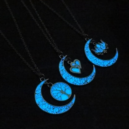 European And American Halloween Hot Hollow Moon Luminous Lucky Tree Clavicle Chain Accessories Necklace Factory In Stock Ornament