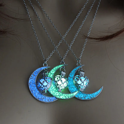 European And American Halloween Hot Hollow Moon Luminous Lucky Tree Clavicle Chain Accessories Necklace Factory In Stock Ornament