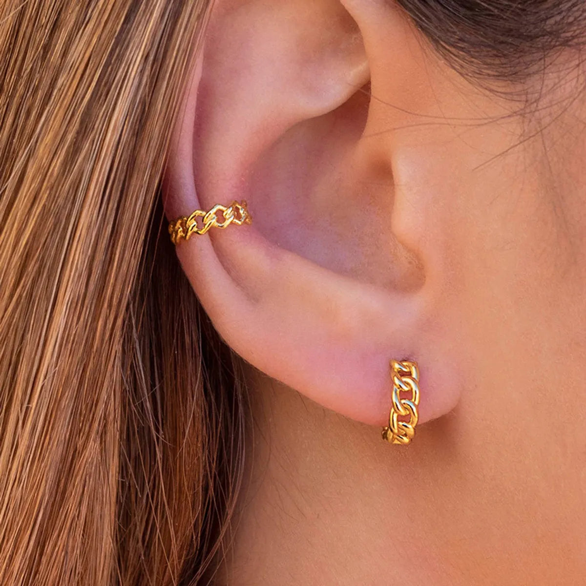 European And American Light Luxury Hollow Chain Earring Ear Buckle Twist Copper Earring Female