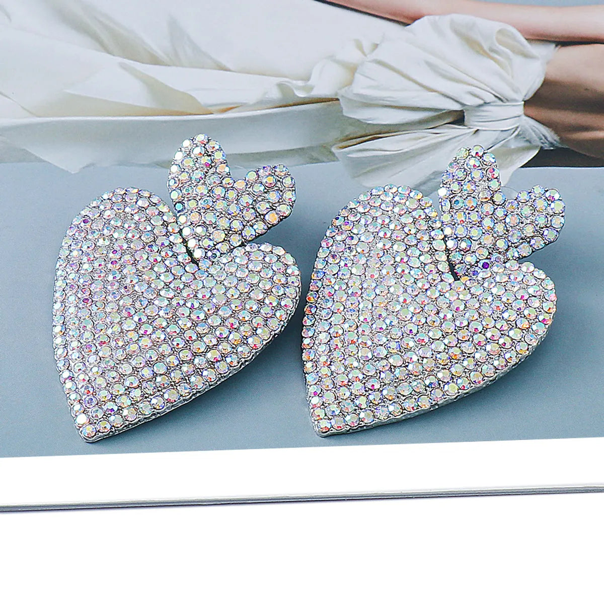 European And American Rhinestone Geometric Heart-shaped Earrings