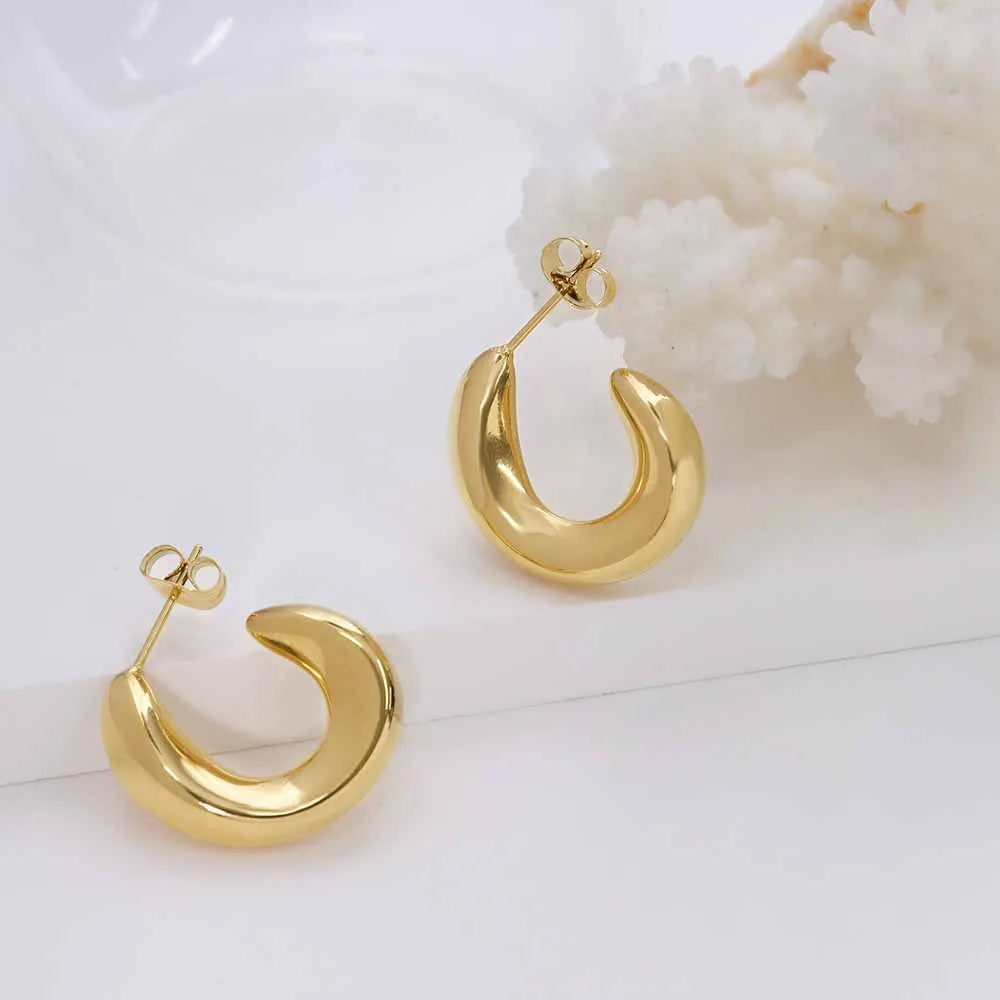 Fashion U Shape Plating Titanium Steel No Inlaid 18K Gold Plated Earrings