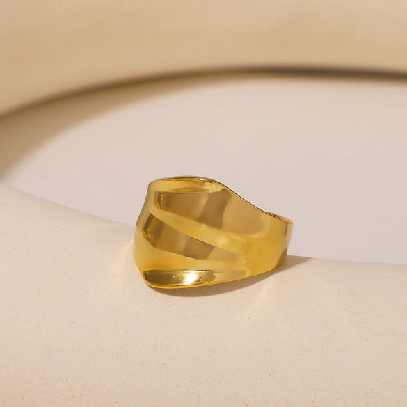 Exaggerated Arc Concave Stainless Steel Ring With Glossy Finish Electroplated Unisex Open Index Finger Ring Geometric Style Minimalist Versatile