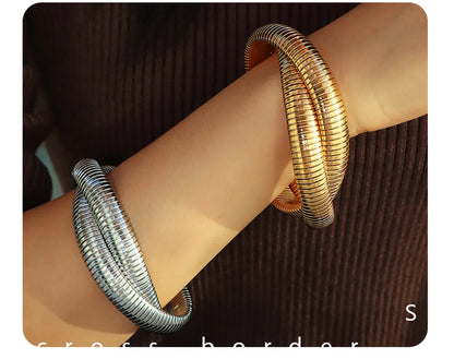 Exaggerated Classic Style Circle 304 Stainless Steel 18K Gold Plated Wide Bracelet Bangle In Bulk