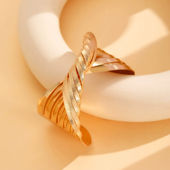 Exaggerated Geometric Iron Alloy Electroplated Cross Twisted Opening Bangle Bracelet For Women