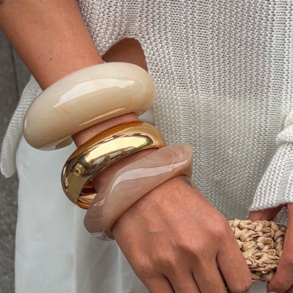 Exaggerated Geometric Resin Jewelry Bracelet With Polishing Style