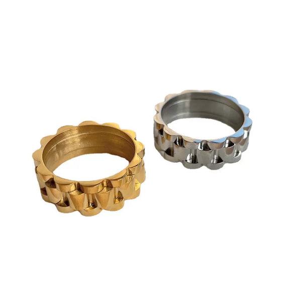 Exaggerated Geometric Thick Band Ring In Stainless Steel With Electroplated Gold Finish Unisex Statement Jewelry