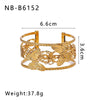 Exaggerated Hollow Flower Starfish Leaf Opening Women's Bracelet In Titanium And Stainless Steel With 18K Furnace Vacuum Plating