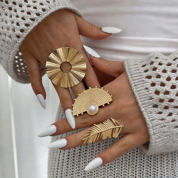 Exaggerated Irregular Feather Ring With Geometric Pearl Inlay Polished Zinc Alloy Statement Jewelry For Unisex Wear