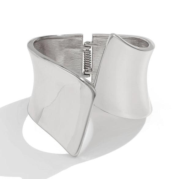Exaggerated Irregular Square Alloy Bracelet With Electroplating