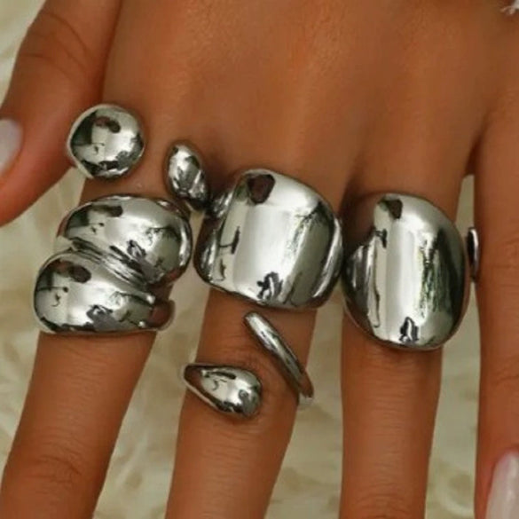 Exaggerated Lines Irregular Water Drop Glossy Alloy Ring Set For Women With Geometric Design And Electroplating
