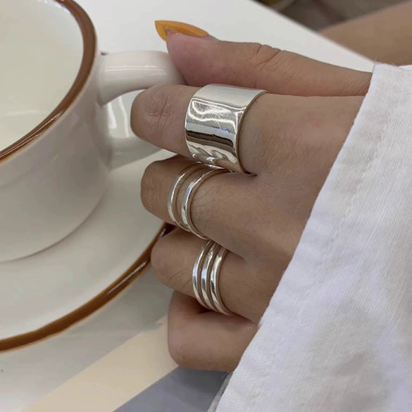 Exaggerated Lines Irregular Water Drop Glossy Alloy Ring Set For Women With Geometric Design And Electroplating