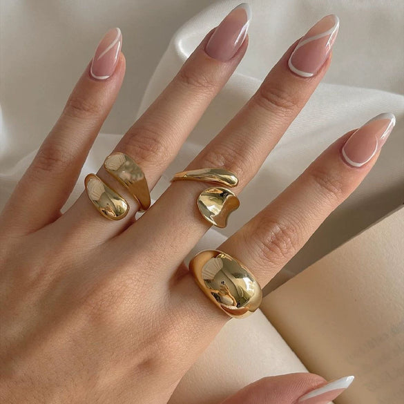 Exaggerated Lines Irregular Water Drop Glossy Alloy Ring Set For Women With Geometric Design And Electroplating