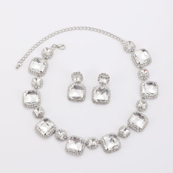 Exaggerated Luxury Artificial Crystal Snake Bone Chain Earrings Necklace Set With Fashion Ol And Geometric Style