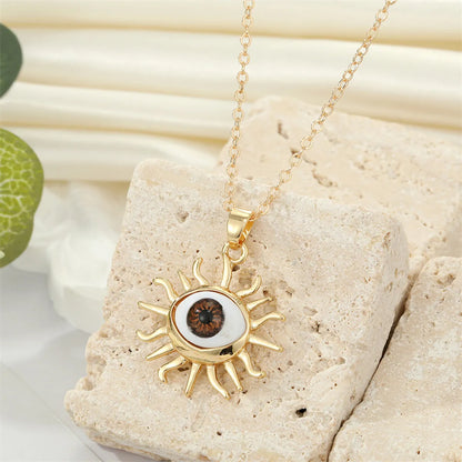 Exaggerated Metal Edging Three-Dimensional Sun Eye Pendant Collarbone Chain