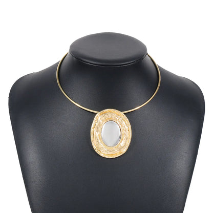 Exaggerated Modern Style Simple Style Round Alloy Women'S Choker