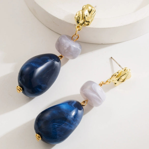 Exaggerated Retro Oval Resin Women's Fashion Long Earrings With Micro Inlay And Geometric Design