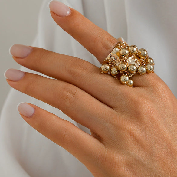Exaggerated Retro Women's Ring With Imitation Pearls Heart Shape Geometric Pattern Electroplated