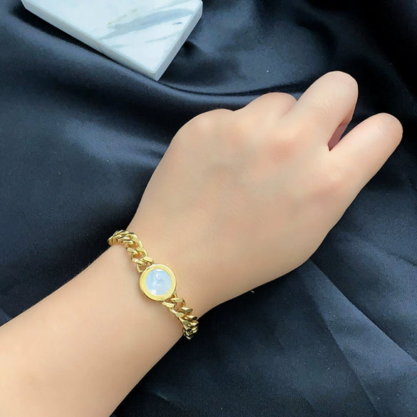 Exaggerated Round Titanium Steel Bracelet And Short Clavicle Chain With Geometric Pattern And Electroplating For Unisex