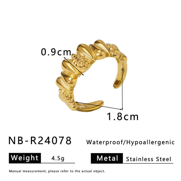 Exaggerated Style Titanium Steel Geometric Pleated Stereo Petal Design Gold Plated Ring For Women