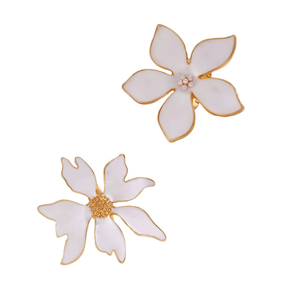 Exaggerated Stylish Geometric Metal Flower Leaf Alloy Ring For Women With Electroplating