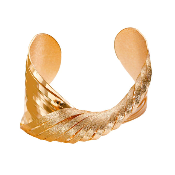 Exaggerated Twisted Alloy Bracelet Women's Fashion Punk Hiphop Style With Electroplating