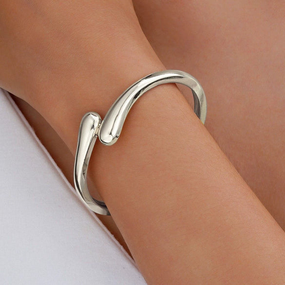 Exaggerated Water Drop Open Bracelet Metal Alloy Metallic Glaze Electroplated Hand Jewelry