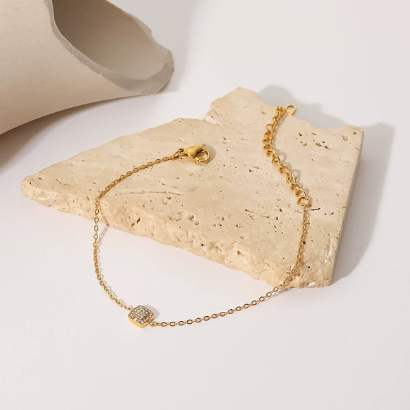 Exquisite Ultra Thin Chain Bracelet With Square Pendant For Women 18K Gold Plated Stainless Steel Geometric Pattern Electroplated