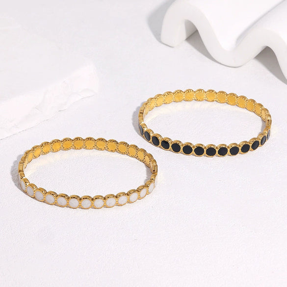 Fade Resistant Gold Electroplated Stainless Steel Geometric Bracelet With Retro Temperament Style