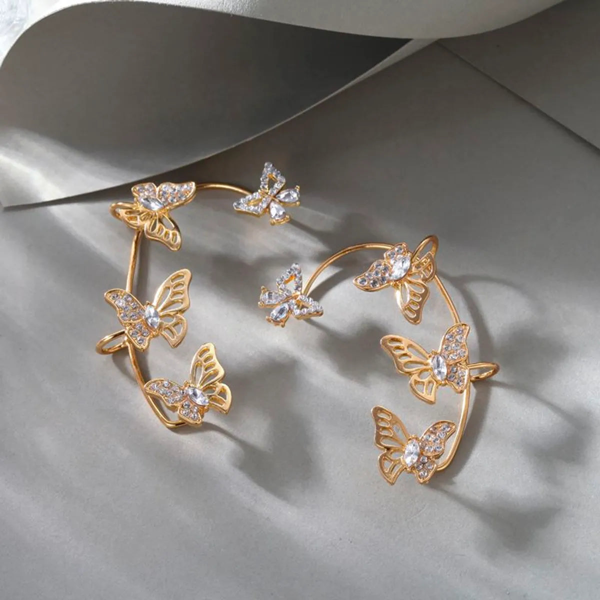 Fairy Style Butterfly Alloy Rhinestone Hollow Out Women's Ear Clips 1 Piece