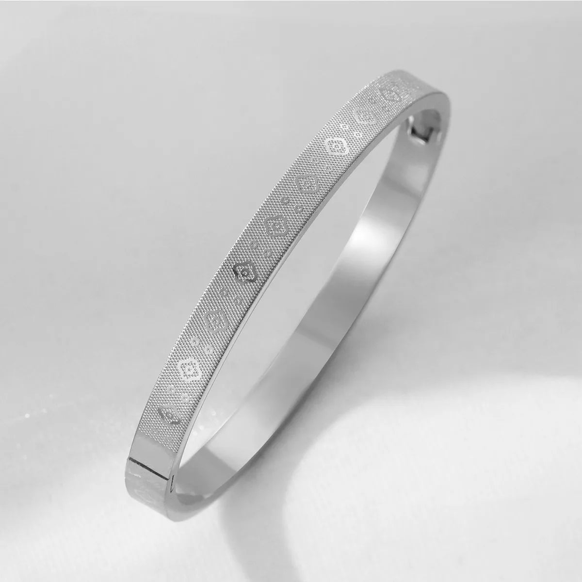 Fairy Style Casual Flower Titanium Steel Bangle In Bulk