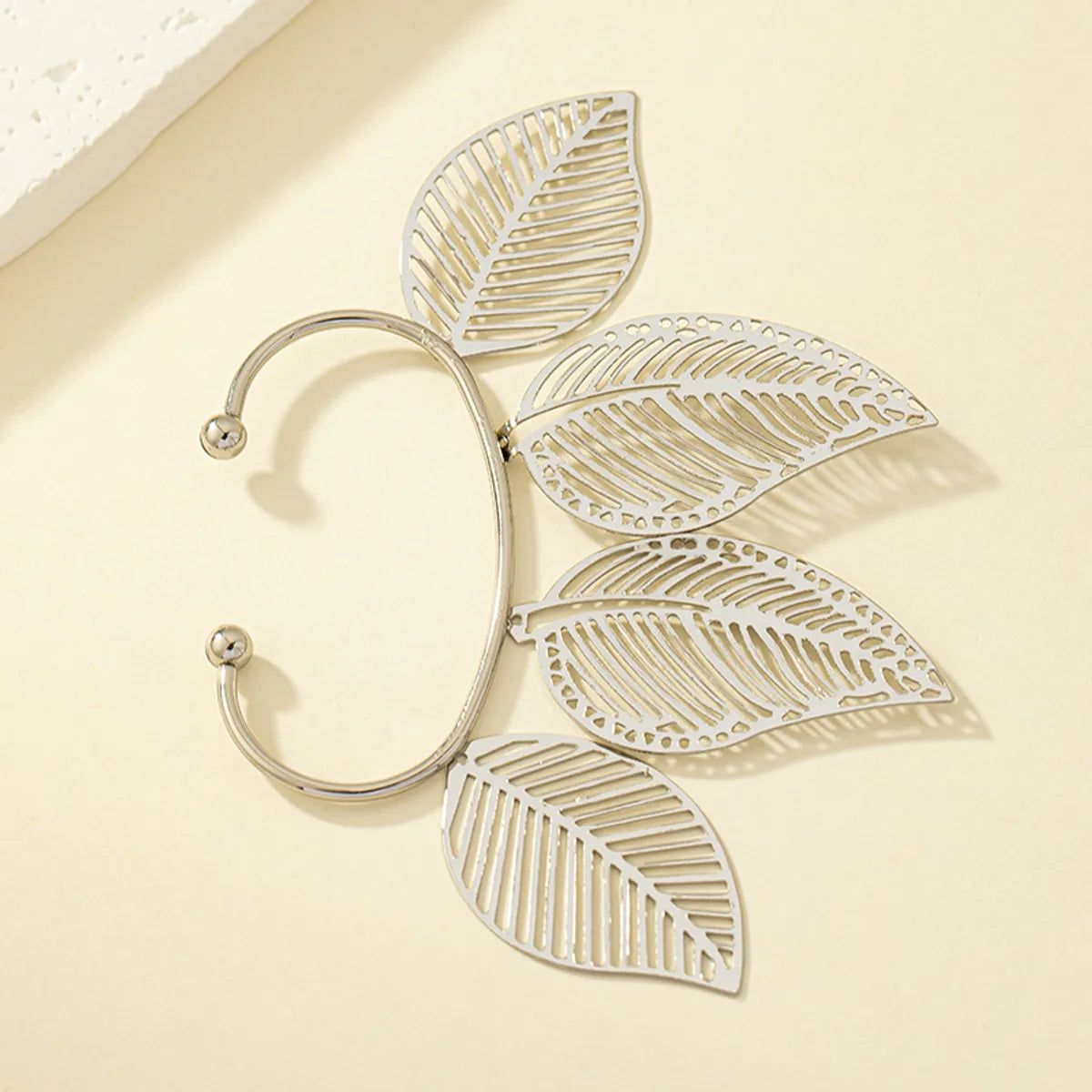 Fairy Style Oversized Leaves Alloy Plating Gold Plated Women's Ear Clips