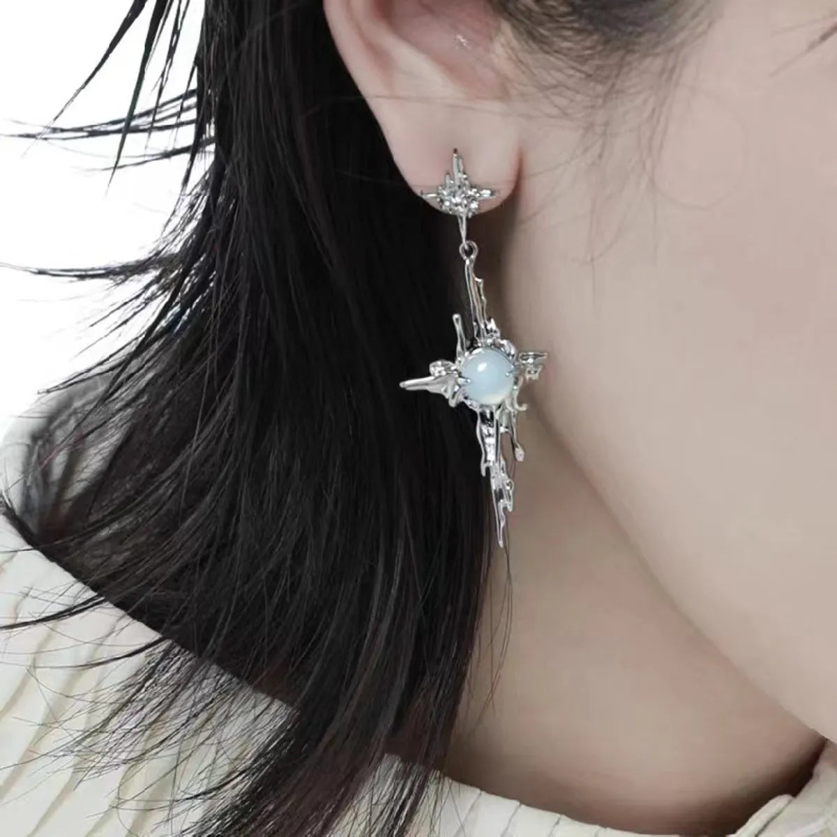 Fairy Style Simple Style Irregular Star Alloy Plating Inlay Moonstone Women'S Drop Earrings