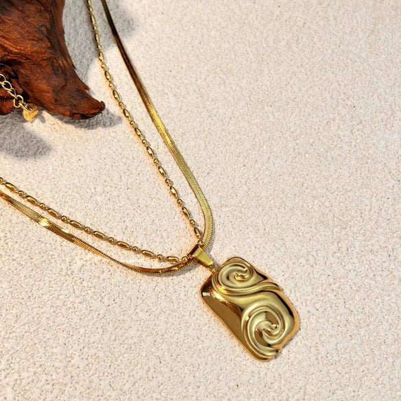 Fashion Allmatch Stainless Steel And Titanium Steel Ushaped Pendant Necklace With Vacuum Electroplated Retro Style