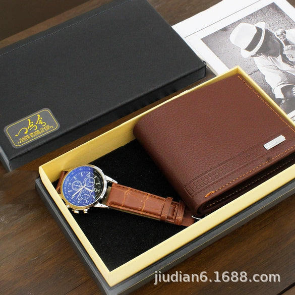 Fashion Alloy And Ordinary Glass Men's Round Dial Blue Light Wrist Watch With Horseshoe Buckle And Onion Crown