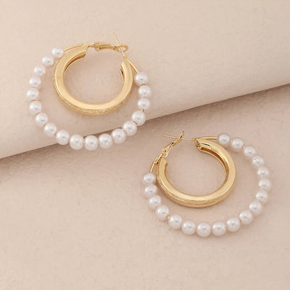 Fashion Alloy Pearl Circle Earrings Simple Sweet Women's Jewelry