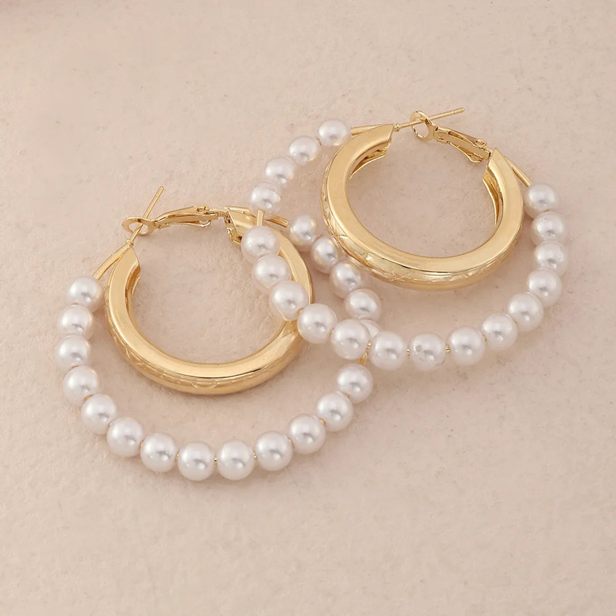 Fashion Alloy Pearl Circle Earrings Simple Sweet Women's Jewelry