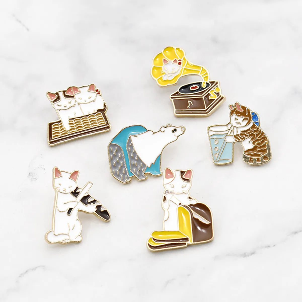 Fashion Animal Alloy Enamel Unisex Brooches