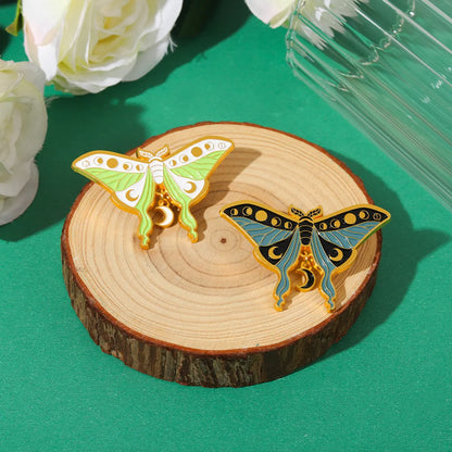 Fashion Animal Butterfly Alloy Stoving Varnish Unisex Brooches