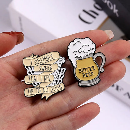 Fashion Beer Letter Alloy Unisex Brooches